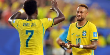 Brasil enfrenta Japão pela primeira partida de mata-mata na Copa do Mundo; veja horário e onde assistir