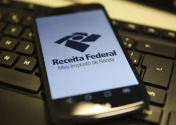 Receita cria restituição automática e amplia devolução de imposto a milhões de brasileiros