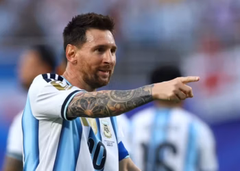 Messi iguala Klose e é o jogador com mais gols na história das Copas do Mundo