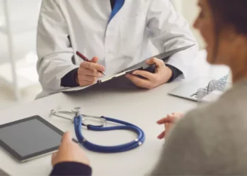 Sesap convoca 191 profissionais para ampliar atendimento neonatal e pediátrico no RN