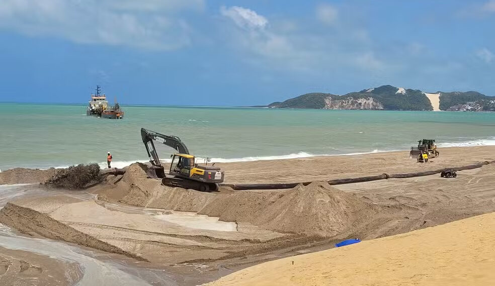 Nova obra em Ponta Negra não resolve causa dos alagamentos na engorda, diz engenheiro