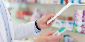 Lei obriga farmácias de Natal a informar sobre medicamentos gratuitos oferecidos pelo SUS