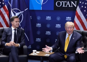 Após nova troca de ataques, Trump diz que acordo de paz com Irã ‘acabou’ e fala em novo bombardeio