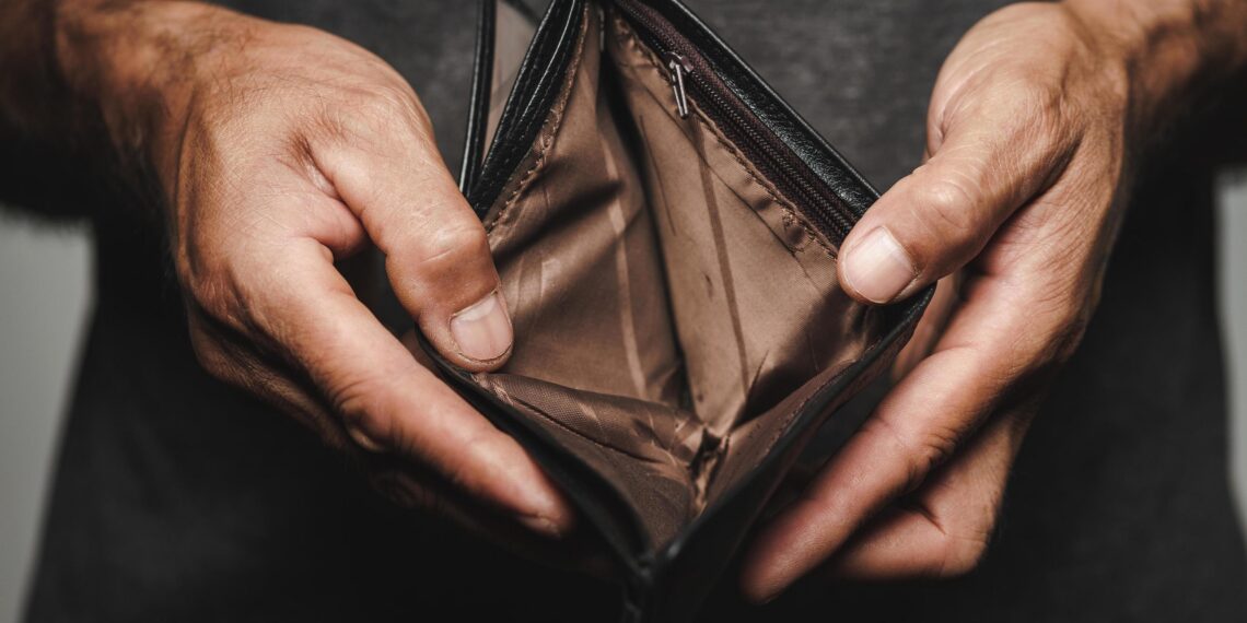 Estado atrasa mais de R$ 100 milhões e crise fiscal já ameaça serviços nos municípios do RN