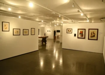 Galeria Newton Navarro reabre ao público após requalificação completa