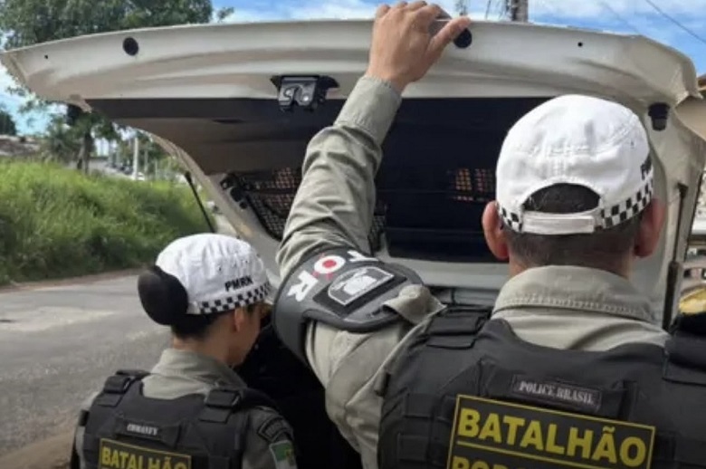 CPRE prende condenado a 12 anos por tráfico de drogas durante patrulhamento na RN-160, em Macaíba