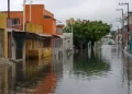 VÍDEO: Chuvas intensas causam novo alagamento em ponto crítico no bairro das Rocas