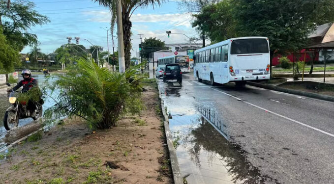 Inmet emite novo alerta de chuvas intensas para Natal e mais 60 cidades do RN; veja lista