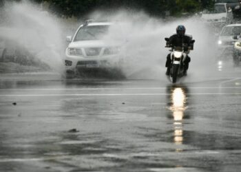 Natal e mais 60 cidades do RN entram em alerta de temporal até esta sexta