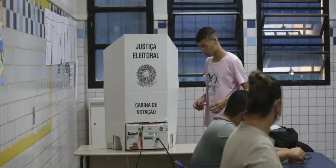 Saiba como a urna eletrônica garante a soberania do voto