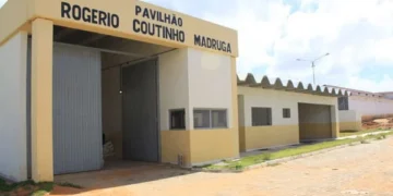 Onze presos fogem da Penitenciária Rogério Coutinho Madruga em Nísia Floresta
