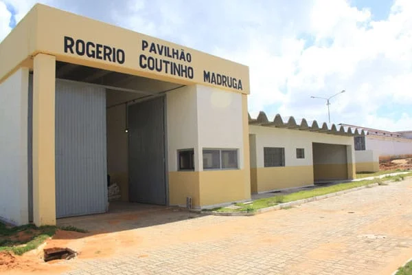Onze presos fogem da Penitenciária Rogério Coutinho Madruga em Nísia Floresta
