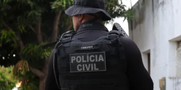Mulher é presa suspeita de agredir a filha adolescente na Zona Norte de Natal