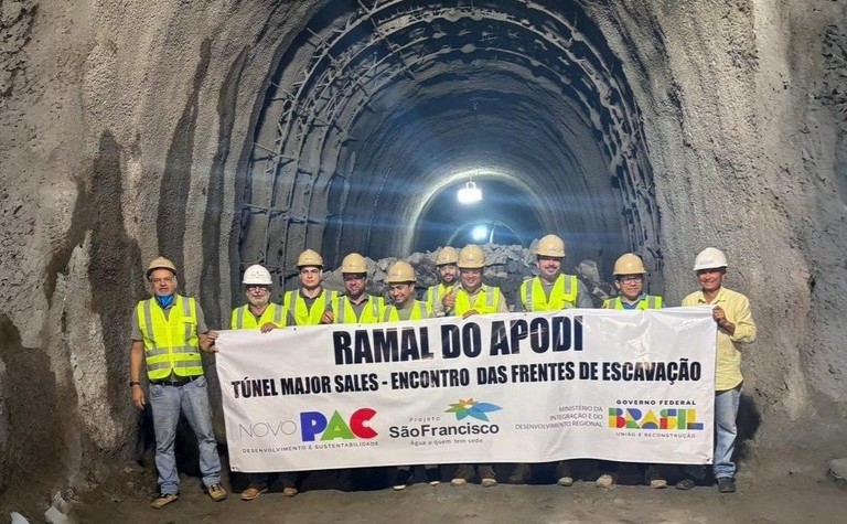 Lula inaugura hoje (02) uma obra da transposição do São Francisco no RN nesta quinta; estrutura deve beneficiar 750 mil pessoas