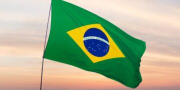 Brasil resiste: tarifaço atinge indústria, mas pouco mexe na balança comercial brasileira