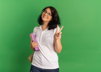 Estudantes nascidos em maio e junho recebem hoje (02) a parcela do ‘Programa Pé-de-Meia’