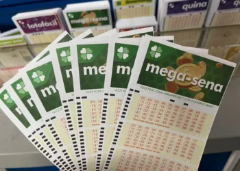 Mega-Sena pode pagar R$ 78 milhões nesta terça-feira; g1 transmite ao vivo