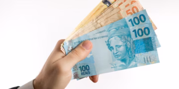 FGTS vai distribuir R$ 13,2 bilhões em lucros; veja quem recebe, quando o dinheiro cai na conta e por que a regra mudou