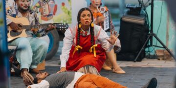 Tangará recebe projeto Kombinart com oficinas e espetáculo gratuito