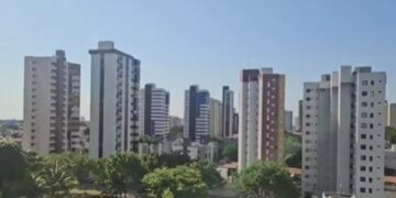 Preço de imóveis sobe 8% em 12 meses em Natal; veja bairros com m² mais caros
