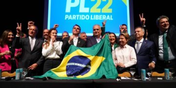 Vice de Flávio cobra rapidez em exame de DNA que afastaria suspeita de estupro