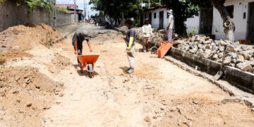 Parnamirim realiza manutenção na Rua Itália, em Passagem de Areia, e prepara solução definitiva