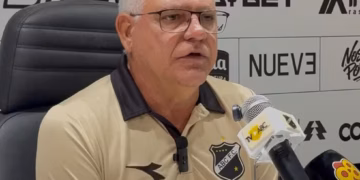 Waguinho Dias relembra trajetória do ABC e enaltece grupo de atletas