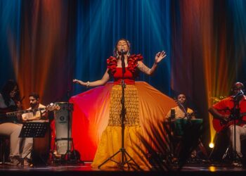 Dani Cruz faz show de encerramento de “Canto de Sol” no Teatro Sandoval Wanderley