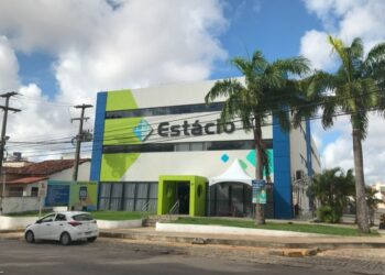 Estácio abre inscrições para projeto que capacita mulheres em situação de vulnerabilidade social