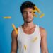 Tiago Iorc celebra os dez anos do sucesso de ´Troco Likes´ com turnê comemorativa