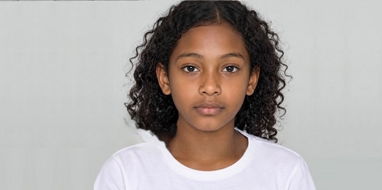 Criança de 11 anos morre após cair de motocicleta em estrada de Porto do Mangue