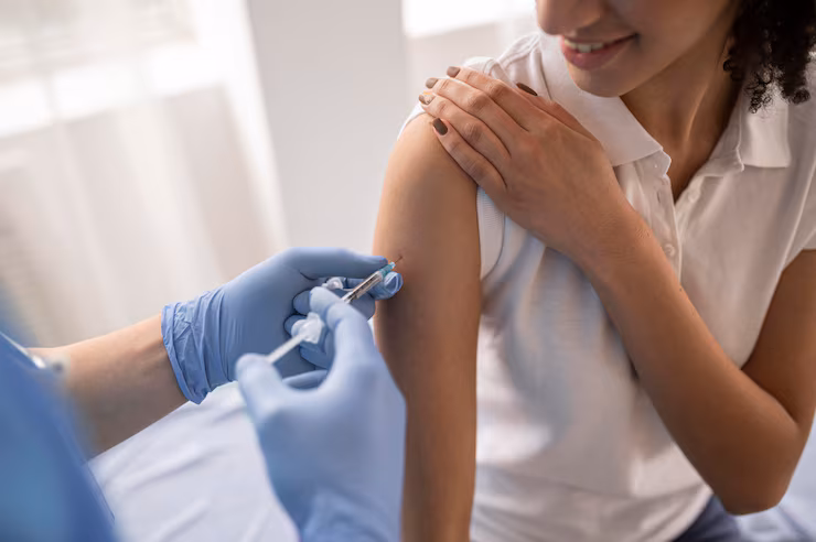 Vacinas protegem além da infecção e estudos revelam benefícios inesperados