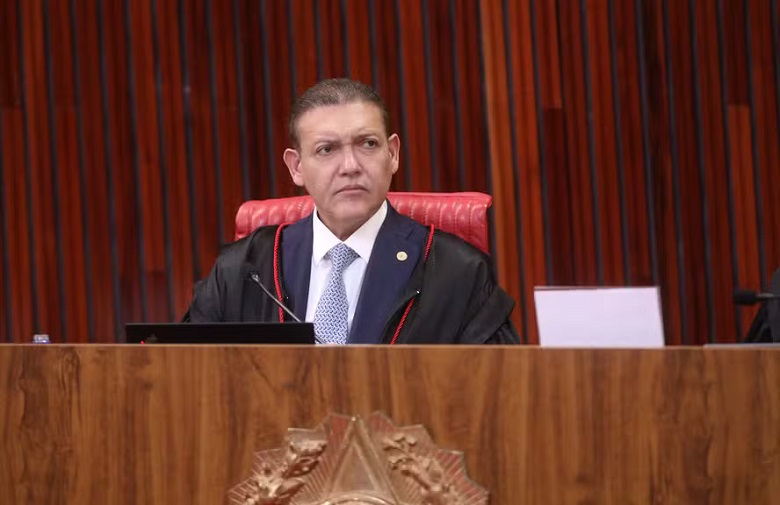TSE discute proposta para restringir canais políticos no WhatsApp a 48 horas da eleição