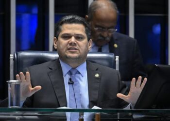 Senado inicia nesta quarta-feira votação que pode acabar com escala de trabalho 6×1