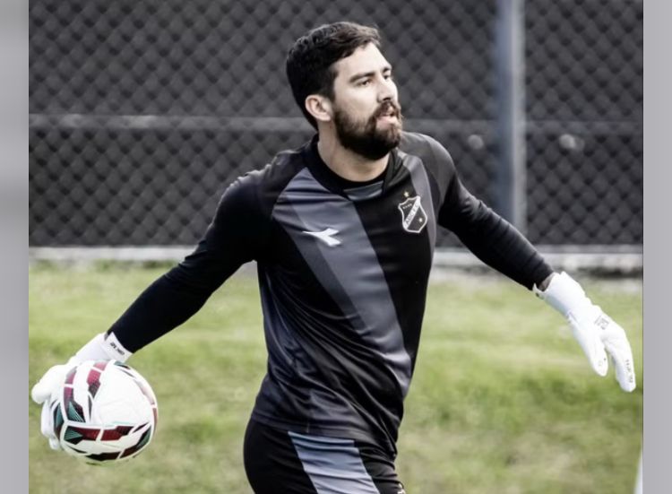 Sete jogadores da temporada 2026 renovam contratos com ABC