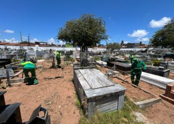 Prefeitura de Natal inicia preparação dos cemitérios públicos para o Dia de Finados