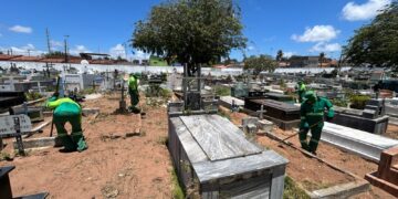 Prefeitura de Natal inicia preparação dos cemitérios públicos para o Dia de Finados