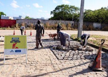 Prefeitura de Parnamirim intensifica serviços de manutenção nas vias da cidade
