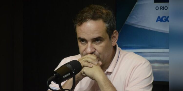 Cadu e cúpula da Fazenda receberam R$ 4,43 mi em penduricalhos desde 2020