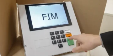Nas duas primeiras horas de votação, 467 urnas foram substituídas; RN teve 11