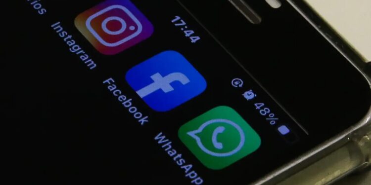 TSE dá 24 horas para Meta comprovar tratamento igualitário a candidatos nas redes sociais